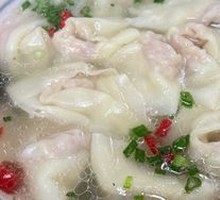 Sichuan-style Dumplings with Chili Peppers