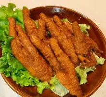Braised Chicken Feet with Tiger Skin