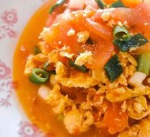 Tomato and Egg Stir-Fry