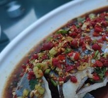 Cold-mixed crucian carp