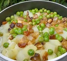 Cured Pork and Pea Congee