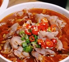 Spicy Beef Noodle Hot Pot