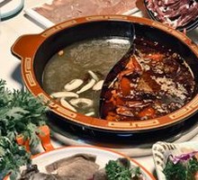 Beef Oil Spicy and Mild Hot Pot