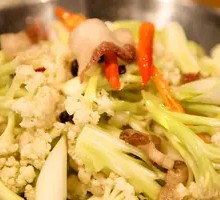 Spicy Cauliflower in Hot Pot