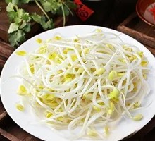 Bean sprouts