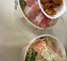 Traditional Hotpot Rice Noodles
