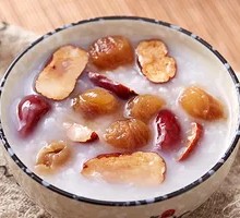 Goji Berry, Red Date, and Longan Porridge
