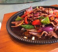 Grilled Beef on Iron Plate