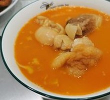 Pig's Hoof and Soybean Soup