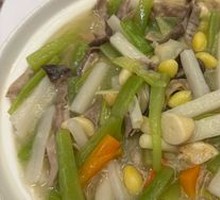 Braised Pork Intestines with Chinese Yam