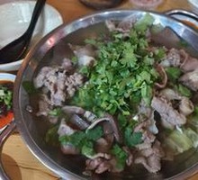 Stewed Beef Offal with翘脚