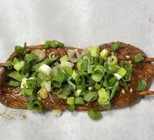 Sliced Pork Kidney with Big Knife
