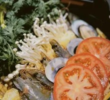 Tom Yum Seafood Pot