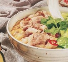 Snowflake Beef Noodle Soup