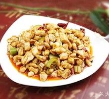 Stir-Fried Chicken Cubes