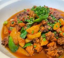 Sauce-Braised Chicken