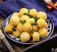 Braised Small Potatoes