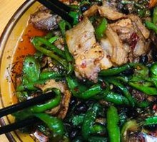Stir-Fried Pork with Spicy Sauce