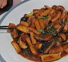 Stewed Sea Cucumber with Pig's Trotter Tendons