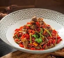 Xiangxi Stir-Fried Beef with Green Peppers