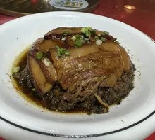 Salted Pork with Preserved Vegetables