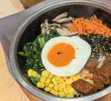 Grilled Beef Stone Pot Rice
