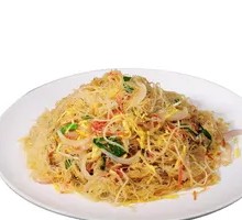 Stir-Fried Rice Noodles with Three Threads