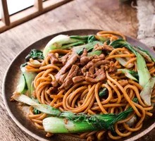 Lean Pork and Egg Fried Noodles