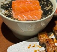 Thick Cut Live Eel Skewer with Grilled Sauce