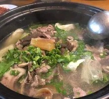 Stewed Beef with翘脚