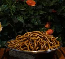 Shredded Tofu with Noodles