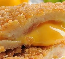 Crispy Cheese-Stuffed Chicken Cutlet