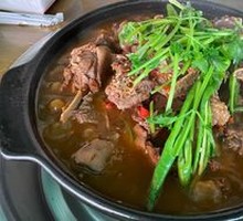 Braised Goose in Small Pot