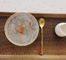 Rock Sugar, Goji Berry and Bird's Nest Dessert
