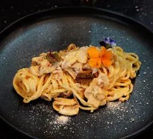 Creamy Mushroom Pasta