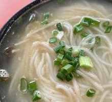 Pork Trotter Rice Noodles