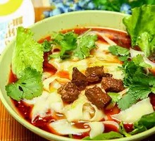Beef Daoxiao Noodles