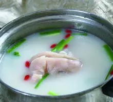 Clear Soup Pig Trotter