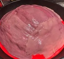 Sliced Pork Kidney with Big Knife