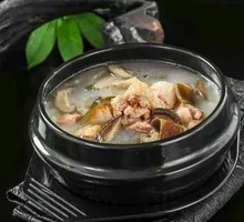 Stone Pot Chicken Rice