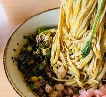 Dry-Mixed Deluxe Noodles