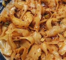 Dry-Mixed Knife-Sliced Noodles with Pork Sauce
