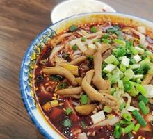 Hand-Kneaded Chicken Offal Noodles