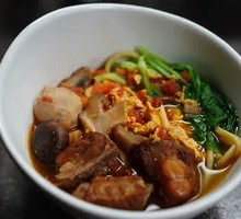 Hand-Kneaded Pork Rib Noodles