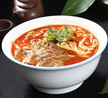 Hand-Kneaded Beef Noodles