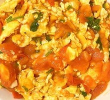 Tomato and Egg Stir-Fry