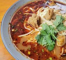 Stewed Intestine Noodles
