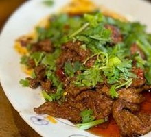 Stir-Fried Beef with Spicy Sauce