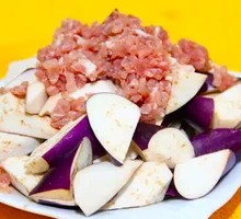 Minced Pork with Eggplant