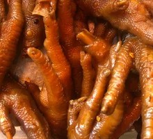 Sauce-Flavored Chicken Feet